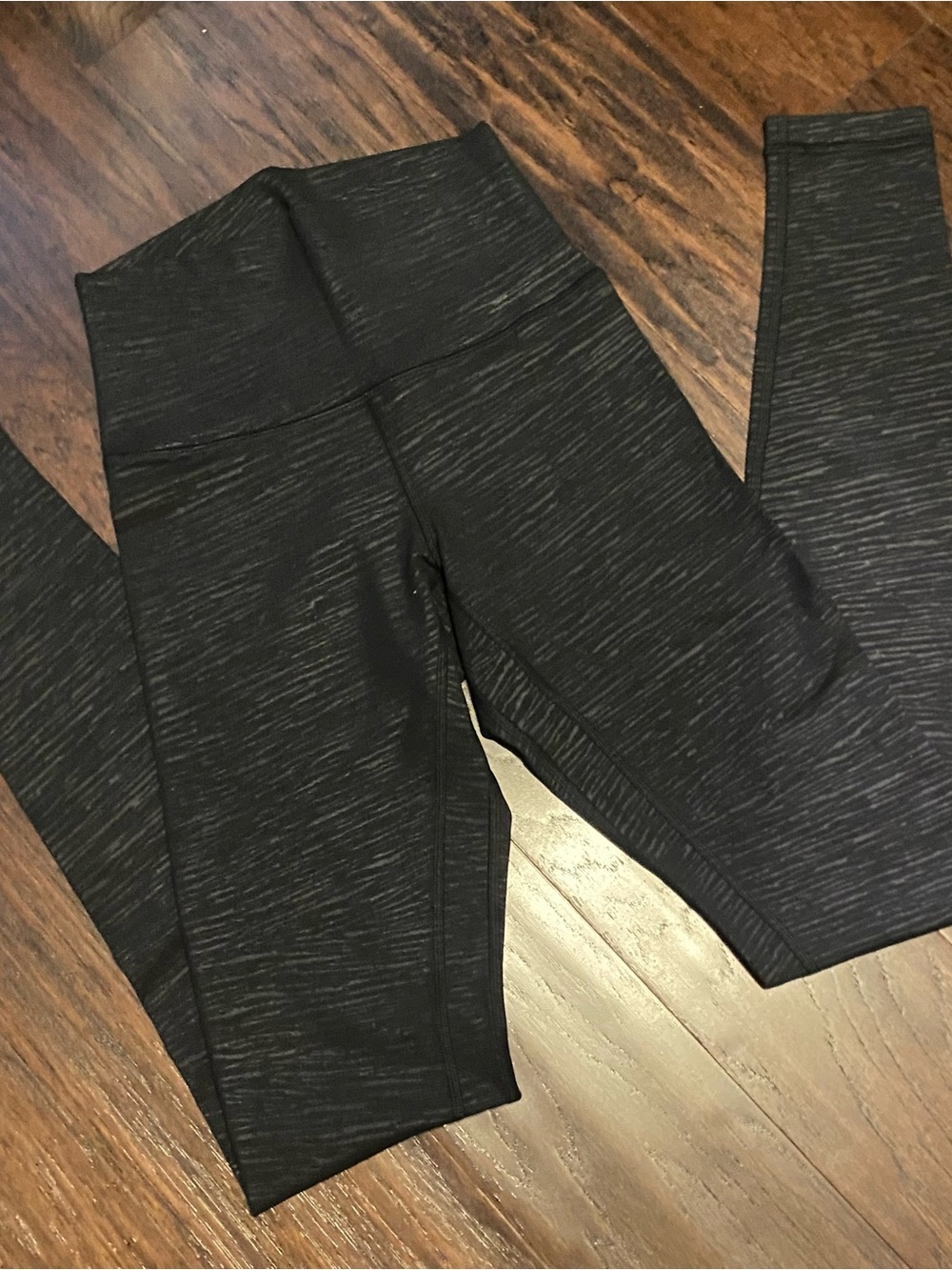 Lululemon Align HR Pant Embossed, Black, size 4